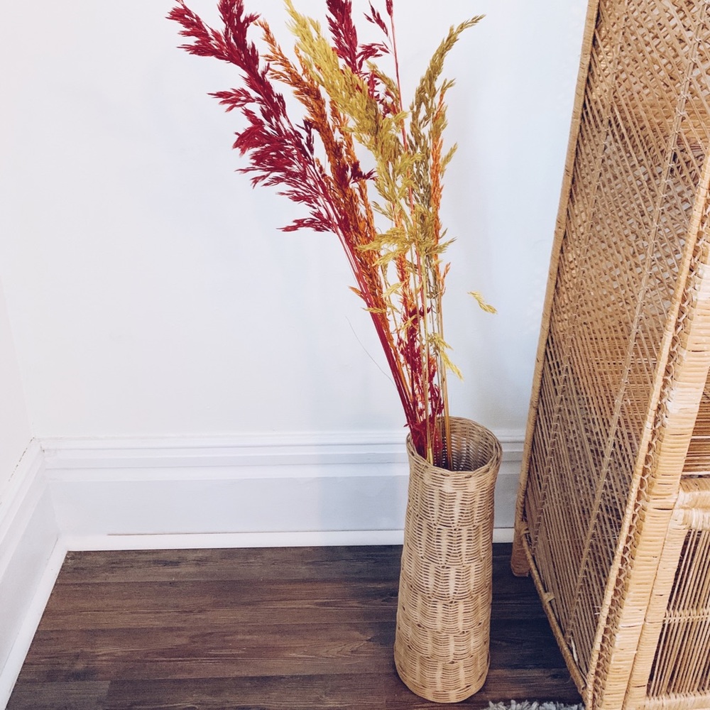 Wicker vase